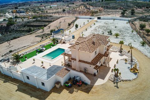 Villa i Pinoso, Alicante, Pinoso - € 599.000 | Ref: ANNFOX-R151 - foto 5