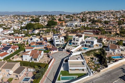 Villa en Ciudad Quesada, Alicante, Ciudad Quesada - € 699.000 | Ref: FFDLF124 - photo 31