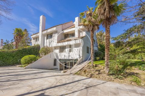 Villa en Madrid, Madrid, Madrid - € 2.480.000 | Ref: VM2604039 - photo 4