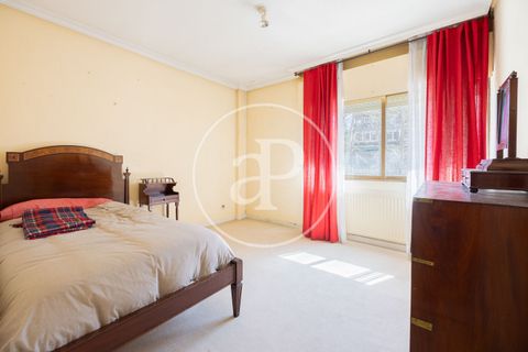 Villa en Madrid, Madrid, Madrid - € 2.480.000 | Ref: VM2604039 - photo 14