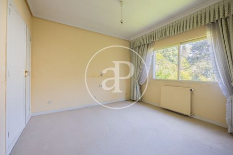 Villa en Madrid, Madrid, Madrid - € 2.480.000 | Ref: VM2604039 - photo 19