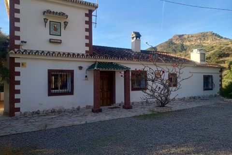 Villa i Alora, Malaga, Alora - € 395.000 | Ref: R5364067 - foto 2