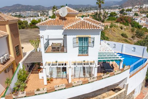 Villa i Nerja, Malaga, Nerja - € 799 000 | Ref: DG2052 - foto 2