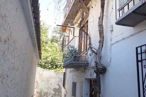 Landsbyhus i Baza, Granada, Baza - € 35.000 | Ref: v3007 - foto 1