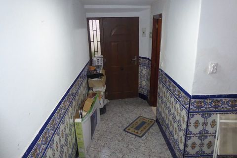 Landsbyhus i Baza, Granada, Baza - € 35.000 | Ref: v3007 - foto 4