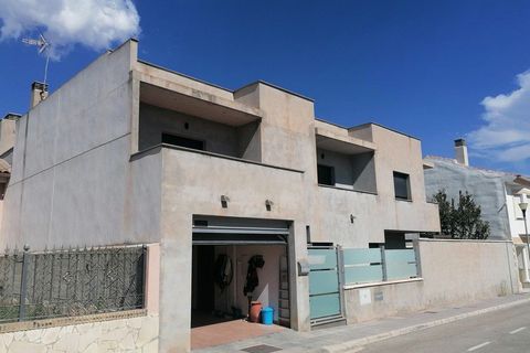 Landsbyhus i Baza, Granada, Baza - € 318.000 | Ref: v3015 - foto 2