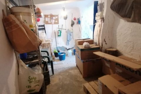 Cave house i Baza, Granada, Baza - € 25.000 | Ref: v3144 - foto 6