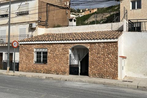 Cave house i Zujar, Granada, Zujar - € 50.000 | Ref: v3145 - foto 1