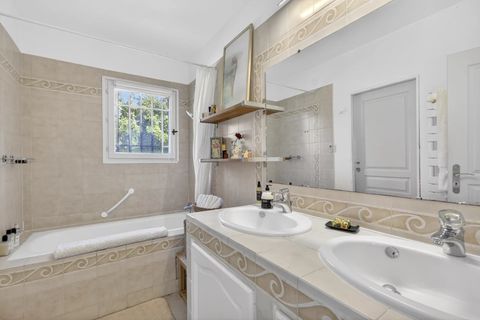 Villa i Valbonne, Alpes-Maritimes, Valbonne - € 1.495.000 | Ref: HH-16145442 - foto 27