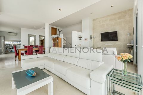 Villa a Cala Llonga, Menorca, Cala Llonga - € 1.275.000 | Ref: H3686 - foto 5