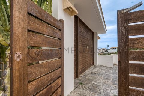 Villa a Cala Llonga, Menorca, Cala Llonga - € 1.275.000 | Ref: H3686 - foto 23