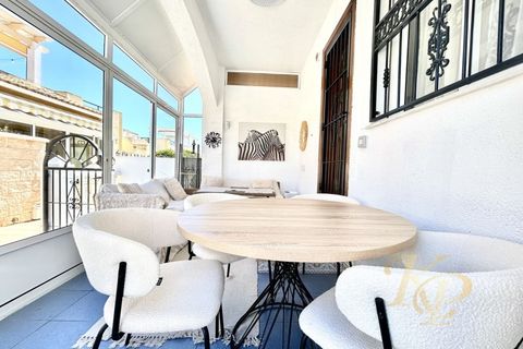 Villa i Punta Prima, Alicante, Punta Prima - € 209.999 | Ref: MLSC3883464 - foto 30