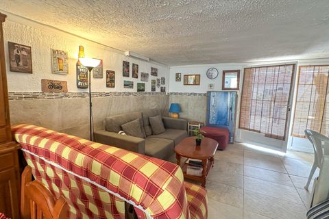 Byhus i Torrevieja, Alicante, Torrevieja - € 180.000 | Ref: MCO-19897 - foto 36
