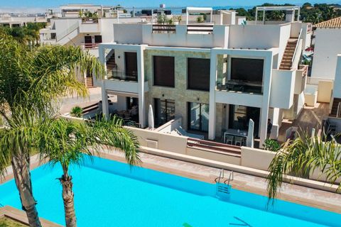 Lejlighed i Torrevieja, Alicante, Torrevieja - € 299.000 | Ref: MCO-61149 - foto 1