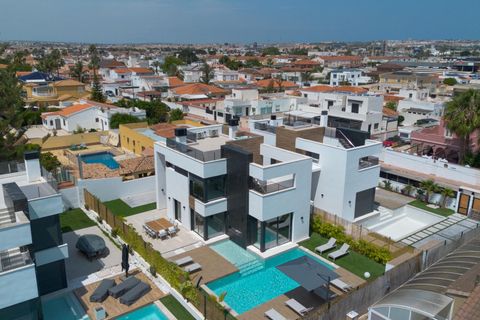 Villa a Torrevieja, Alicante, Torrevieja - € 639.000 | Ref: MCO-29976 - foto 3