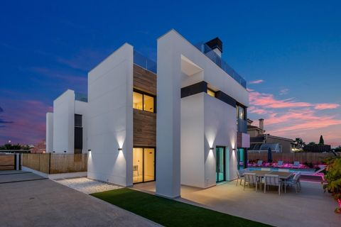 Villa a Torrevieja, Alicante, Torrevieja - € 639.000 | Ref: MCO-29976 - foto 11