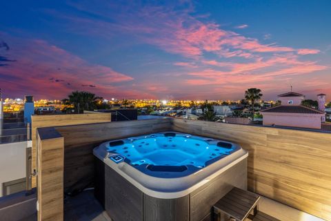 Villa a Torrevieja, Alicante, Torrevieja - € 639.000 | Ref: MCO-29976 - foto 18