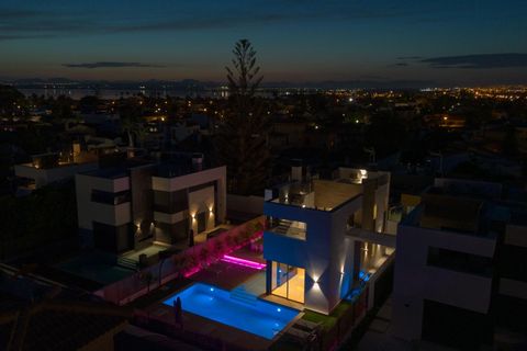 Villa a Torrevieja, Alicante, Torrevieja - € 639.000 | Ref: MCO-29976 - foto 24