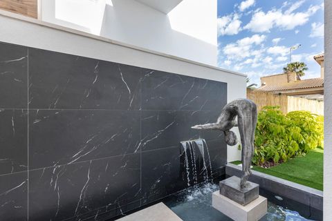 Villa a Torrevieja, Alicante, Torrevieja - € 639.000 | Ref: MCO-29976 - foto 26