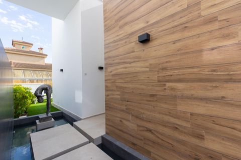 Villa a Torrevieja, Alicante, Torrevieja - € 639.000 | Ref: MCO-29976 - foto 27