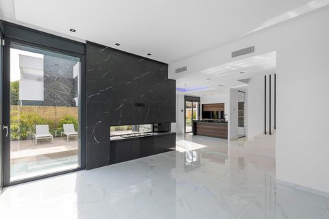 Villa a Torrevieja, Alicante, Torrevieja - € 639.000 | Ref: MCO-29976 - foto 33