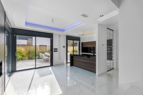 Villa a Torrevieja, Alicante, Torrevieja - € 639.000 | Ref: MCO-29976 - foto 45