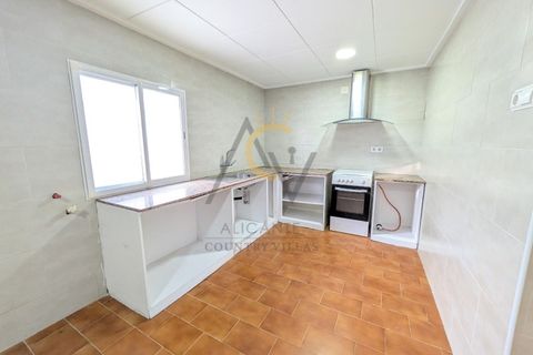 Villa a Monovar, Alicante, Monovar - € 88.000 | Ref: DNV0643 - foto 9