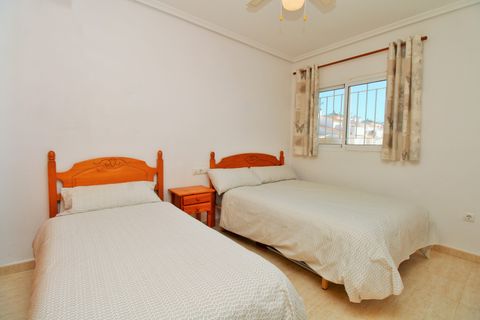 Lejlighed i Playa Flamenca, Alicante, Playa Flamenca - € 199.995 | Ref: THK32-3923-4855 - foto 15