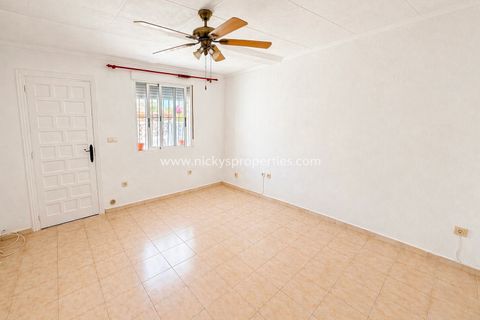 Casa adosada en La Marina, Alicante, La Marina - € 119.500 | Ref: NP: 872 - photo 7
