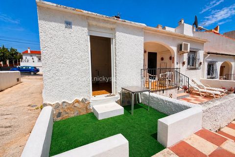 Casa adosada en La Marina, Alicante, La Marina - € 119.500 | Ref: NP: 872 - photo 16