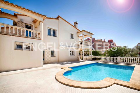 Villa i Roses, Gerona, Roses - € 1.985.000 | Ref: W-049JGP - foto 11