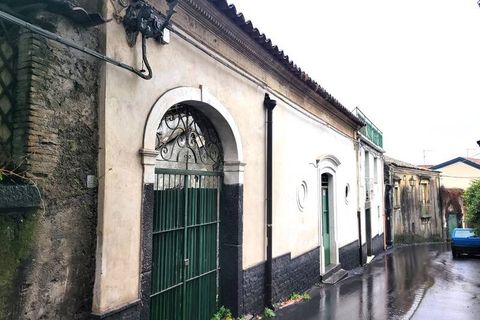Villa a Trecastagni, Catania, Trecastagni - € 80.000 | Ref: 17 - foto 2