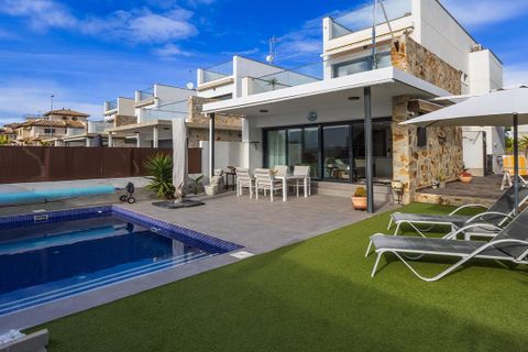 Villa i Cabo Roig, Alicante, Cabo Roig - € 510.000 | Ref: WP837 - foto 1