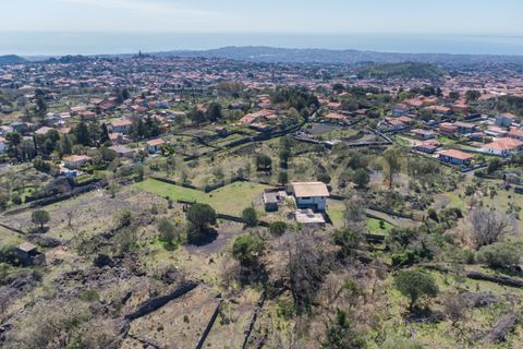 Villa a Pedara, Catania, Pedara - € 300.000 | Ref: 04-002 - foto 4