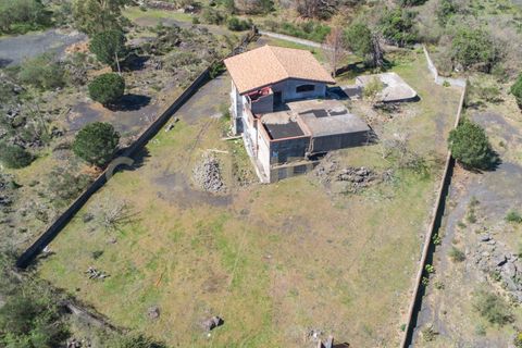 Villa a Pedara, Catania, Pedara - € 300.000 | Ref: 04-002 - foto 10