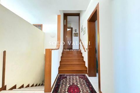 Villa i Castelfranco Veneto, Treviso, Castelfranco Veneto - € 325.000 | Ref: C351 - foto 9