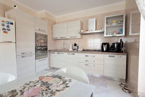 Lejlighed i Manfredonia, Foggia, Manfredonia - € 360.000 | Ref: VIA VERRAZZANO - foto 5