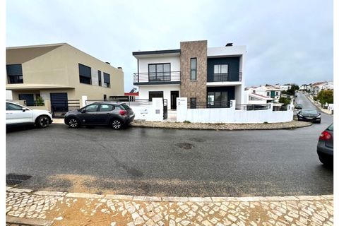 Villa a Laranjeiro, Setubal, Laranjeiro - € 695.000 | Ref: A219 - foto 28