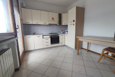 Lejlighed i Lucca, Lucca, Lucca - € 125.000 | Ref: IA04215 - foto 1