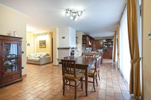 Villa a Viterbo, Viterbo, Viterbo - € 639.000 | Ref: CBI006-9-332939 - foto 20