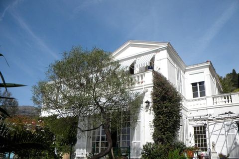 Villa a Menton, Alpes-Maritimes, Menton - € 3.180.000 | Ref: 3572 - foto 4