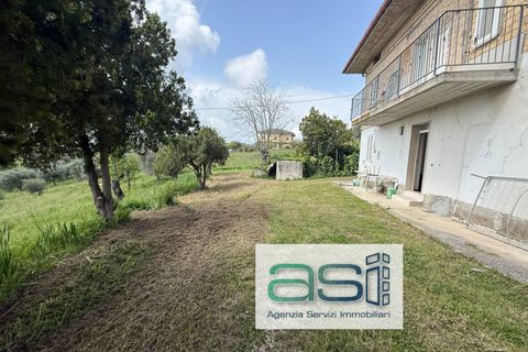 Villa a Controguerra, Teramo, Controguerra - € 110.000 | Ref: 40/CS - foto 30