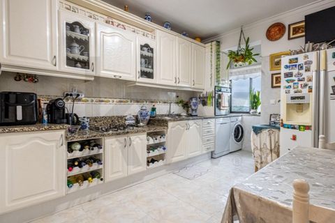 Lejlighed i Amadora, Lisbon, Amadora - € 410.000 | Ref: KWPT-031012 - foto 4