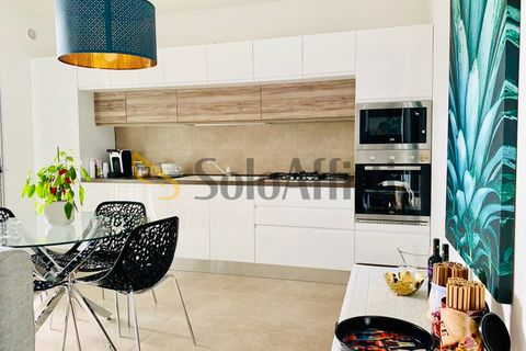 Apartament a Bari, Bari, Bari - € 1.350/mes | Ref: AA2092 - foto 2