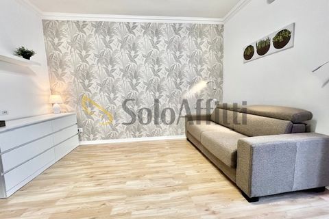 Apartament a Bari, Bari, Bari - € 550/mes | Ref: AA2540 - foto 2