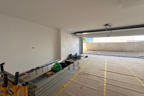 Villa a Carcavelos, Lisbon, Carcavelos - € 1.800.000 | Ref: HB0783 - foto 27