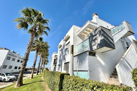 Apartamento en Punta Prima, Alicante, Punta Prima - € 240.000 | Ref: AG19MLSC1934732 - photo 32