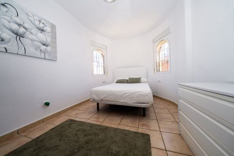 Villa i Playa Flamenca, Alicante, Playa Flamenca - € 269.950 | Ref: V-48412 - foto 11