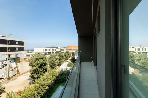 Villa a Canidelo, Porto, Canidelo - € 4.200/mes | Ref: TAPT01-1485_AK - foto 41