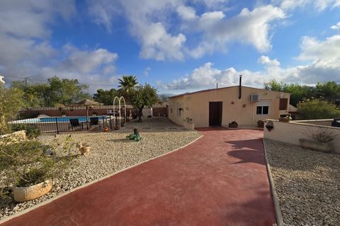 Villa i Sax, Alicante, Sax - € 349.950 | Ref: IVD13830 - foto 12